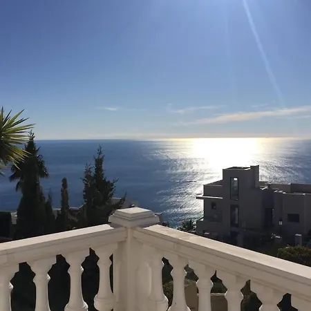 Villa Hills With Panoramic Views *